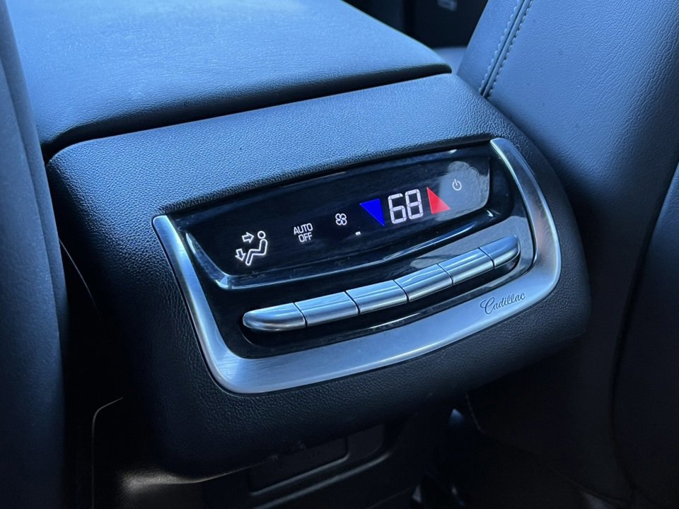 Used 2021 Cadillac XT6 Sport w/ LPO, Floor Liner Package image 36