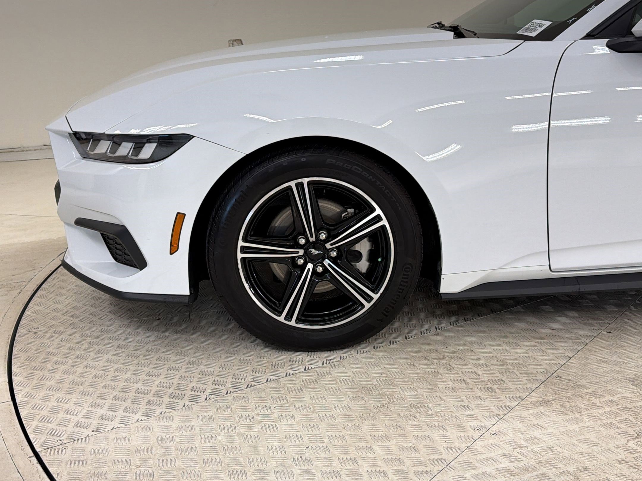 Certified 2025 Ford Mustang Coupe RWD image 12