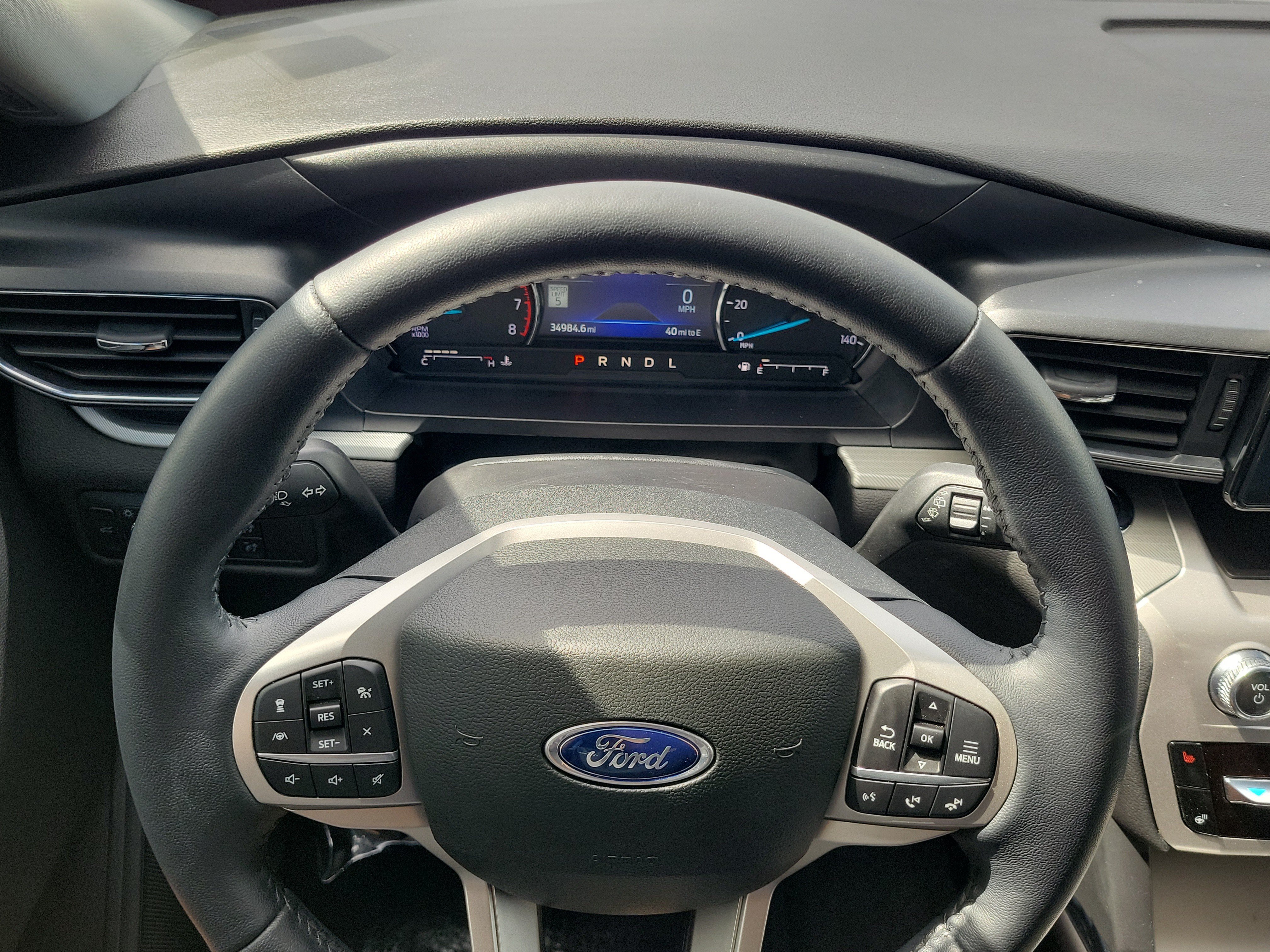 Certified 2022 Ford Explorer XLT w/ Equipment Group 202A RWD image 24
