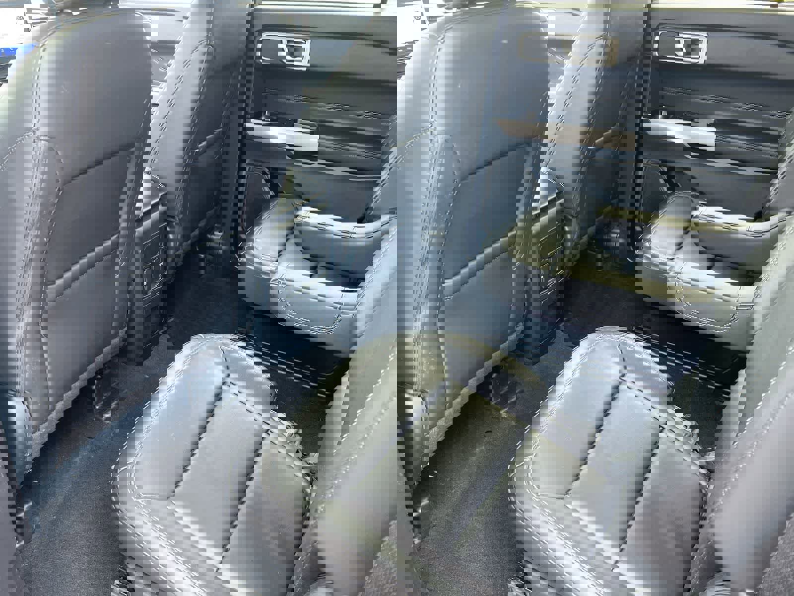 Certified 2023 Ford Explorer XLT w/ Equipment Group 202A image 18