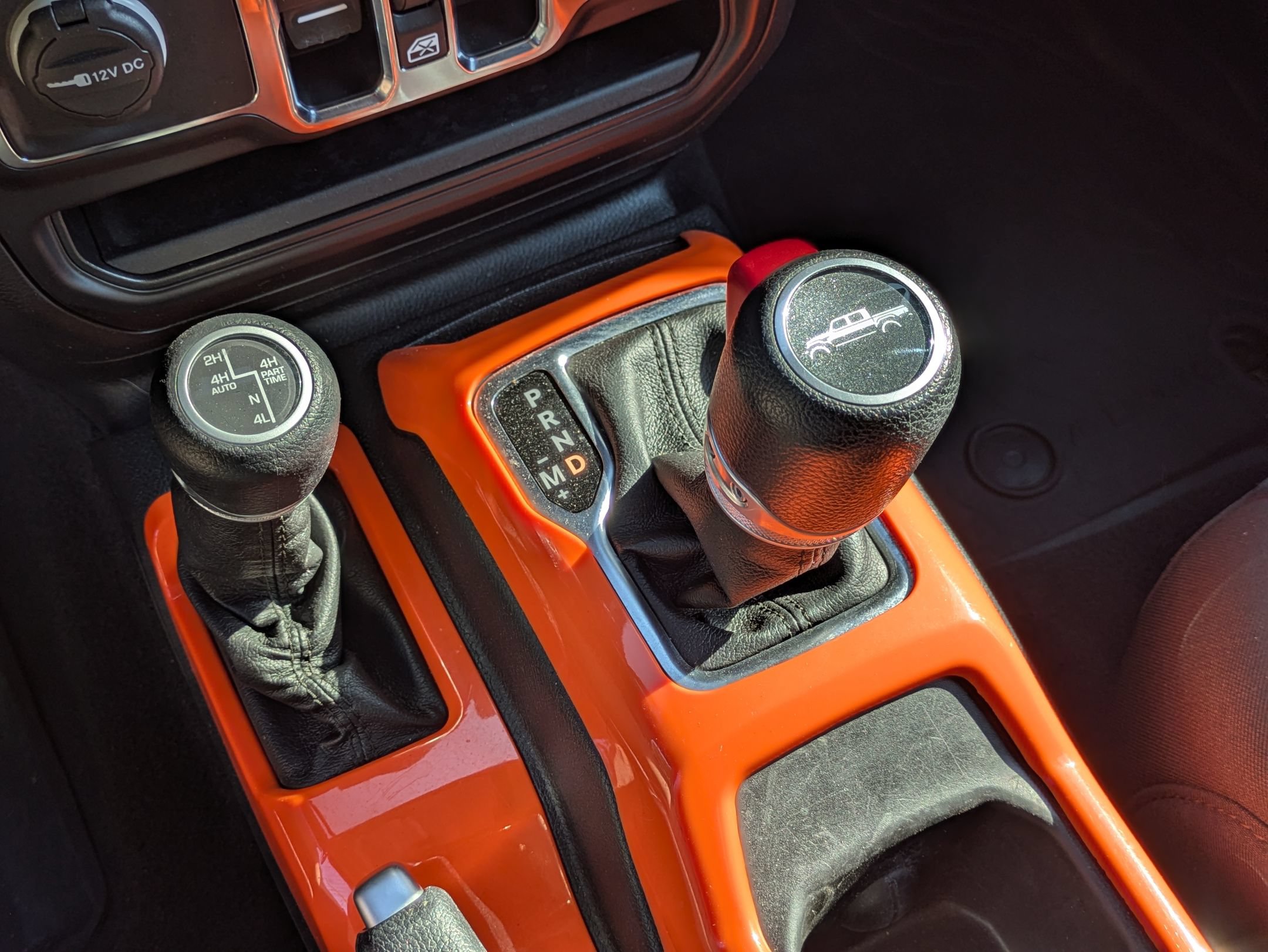 Used 2021 Jeep Gladiator Sport AWD/4WD image 26