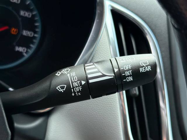 Used 2022 Chevrolet Equinox LS AWD/4WD image 26