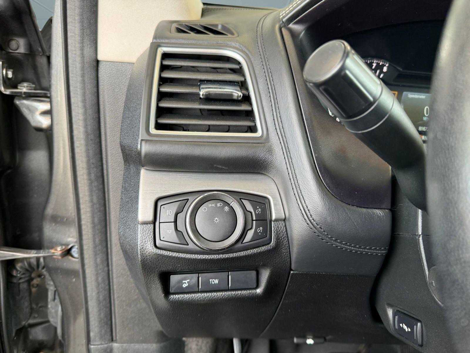 Certified 2017 Ford Explorer Platinum AWD/4WD image 27
