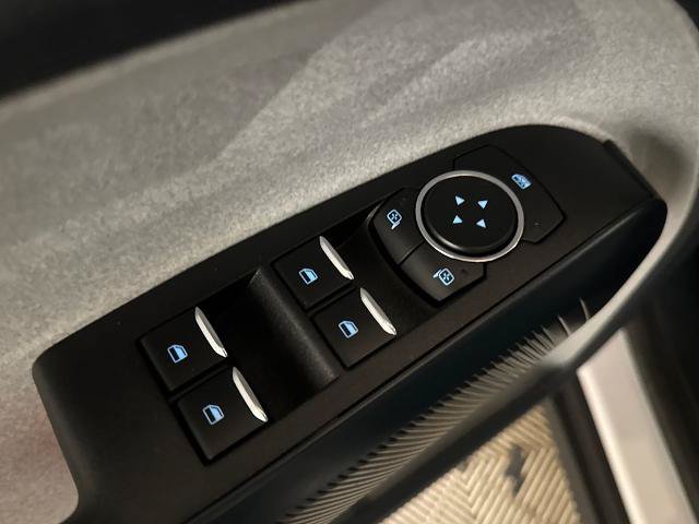 Certified 2024 Ford Maverick XLT FWD image 17