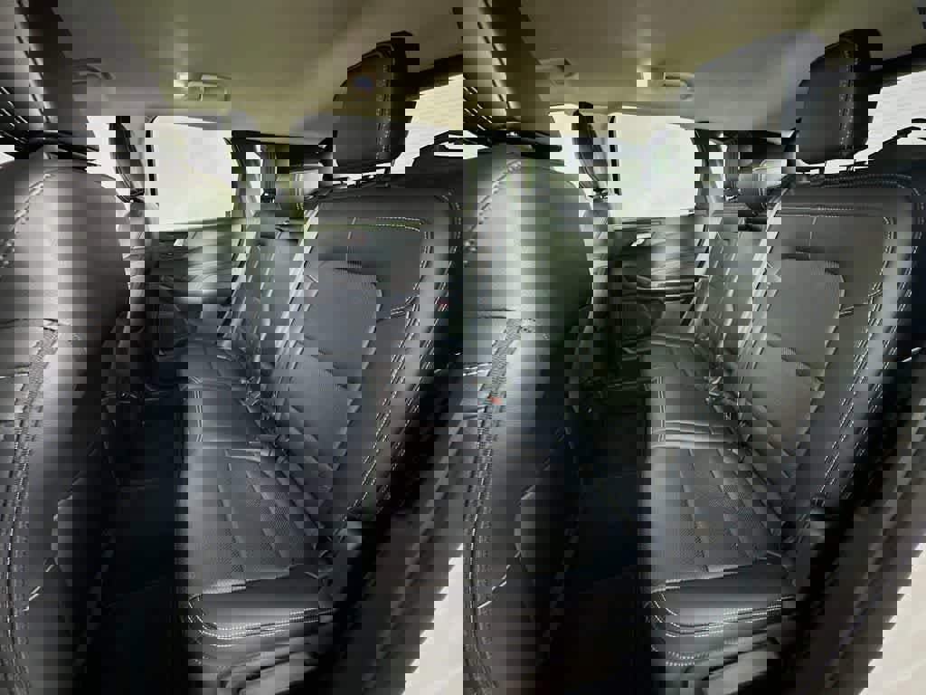 Certified 2021 Ford Escape SEL image 17