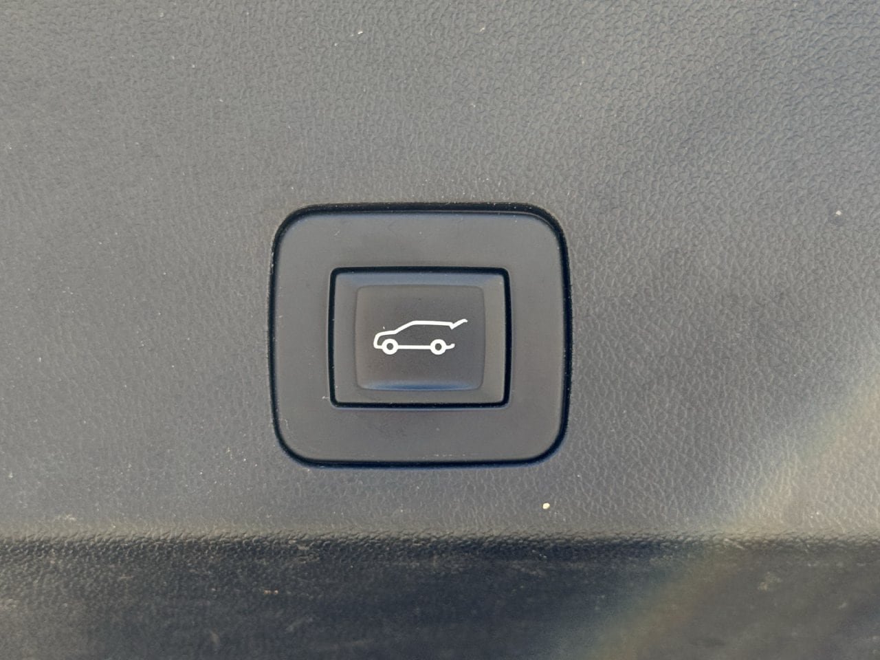 Used 2023 Buick Encore GX Select FWD image 29