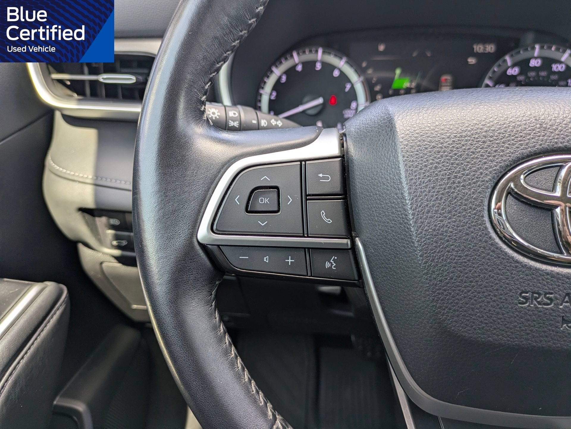 Used 2022 Toyota Highlander XLE FWD image 30