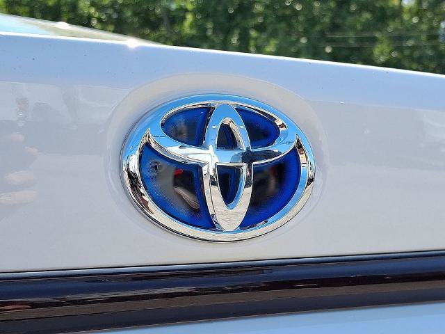 Used 2025 Toyota Corolla LE FWD image 30