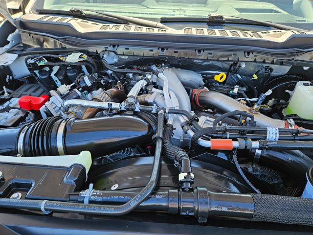 Certified 2024 Ford F250 Lariat w/ Lariat Ultimate Package AWD/4WD image 23