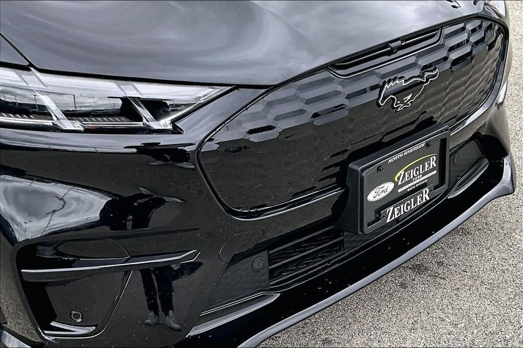 Certified 2025 Ford Mustang Mach-E GT AWD/4WD image 30