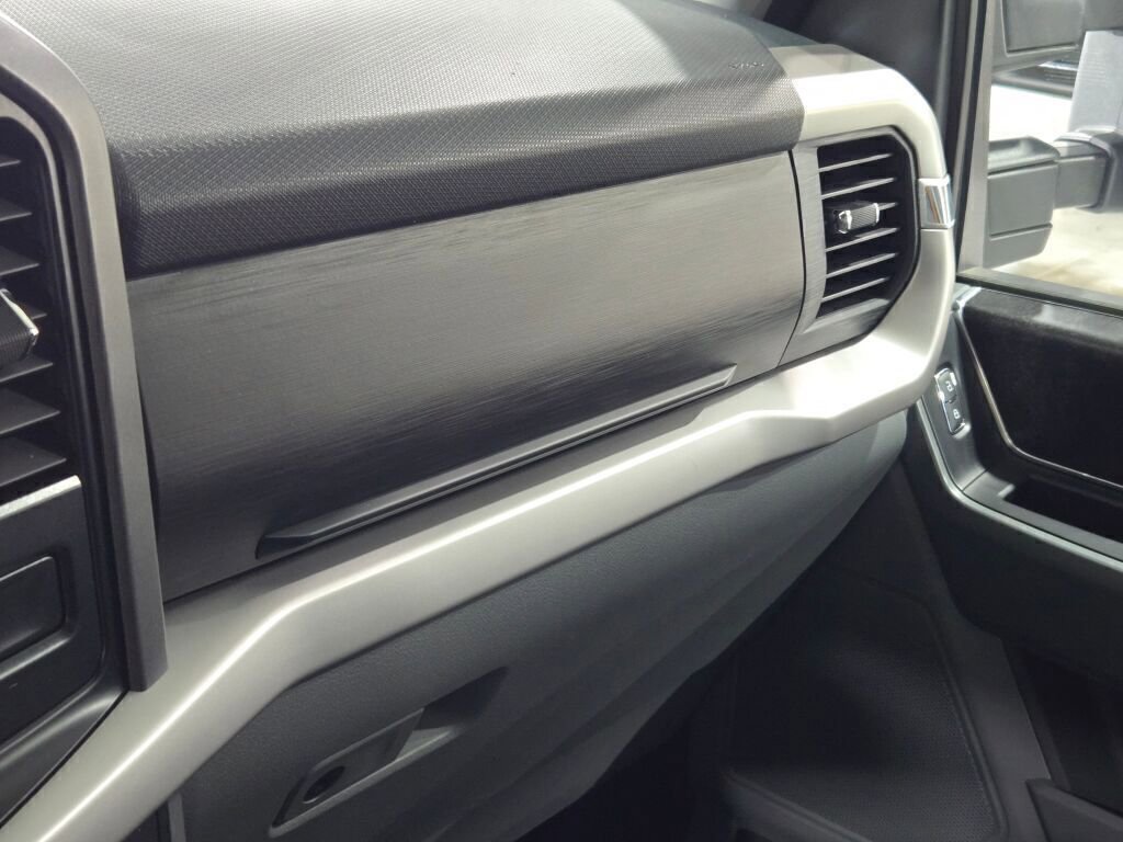 Certified 2022 Ford F150 XLT w/ Equipment Group 302A High image 25