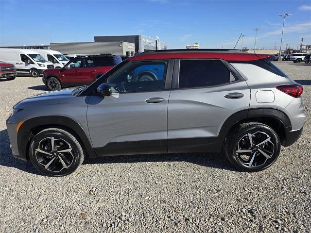 Used 2023 Chevrolet TrailBlazer RS image 2