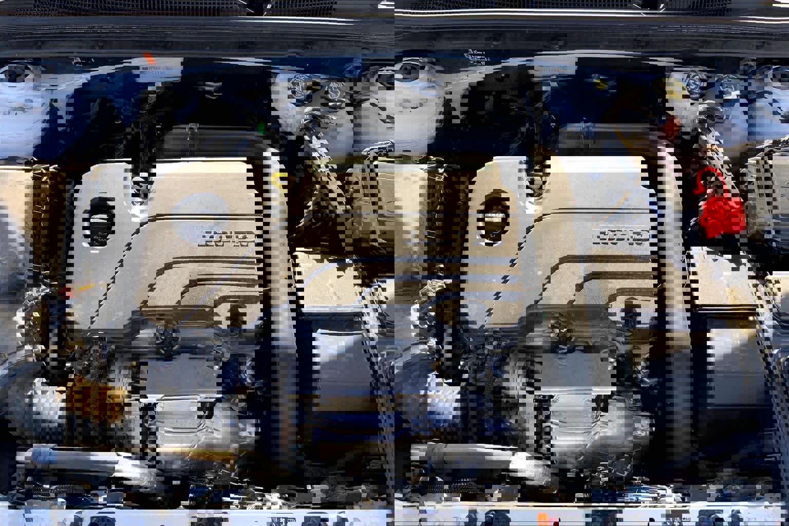 Used 2024 Chevrolet Malibu LS image 32