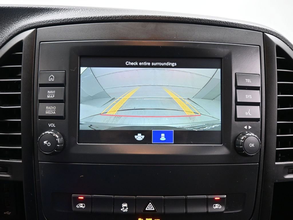 Used 2023 Mercedes-Benz Metris Passenger image 40