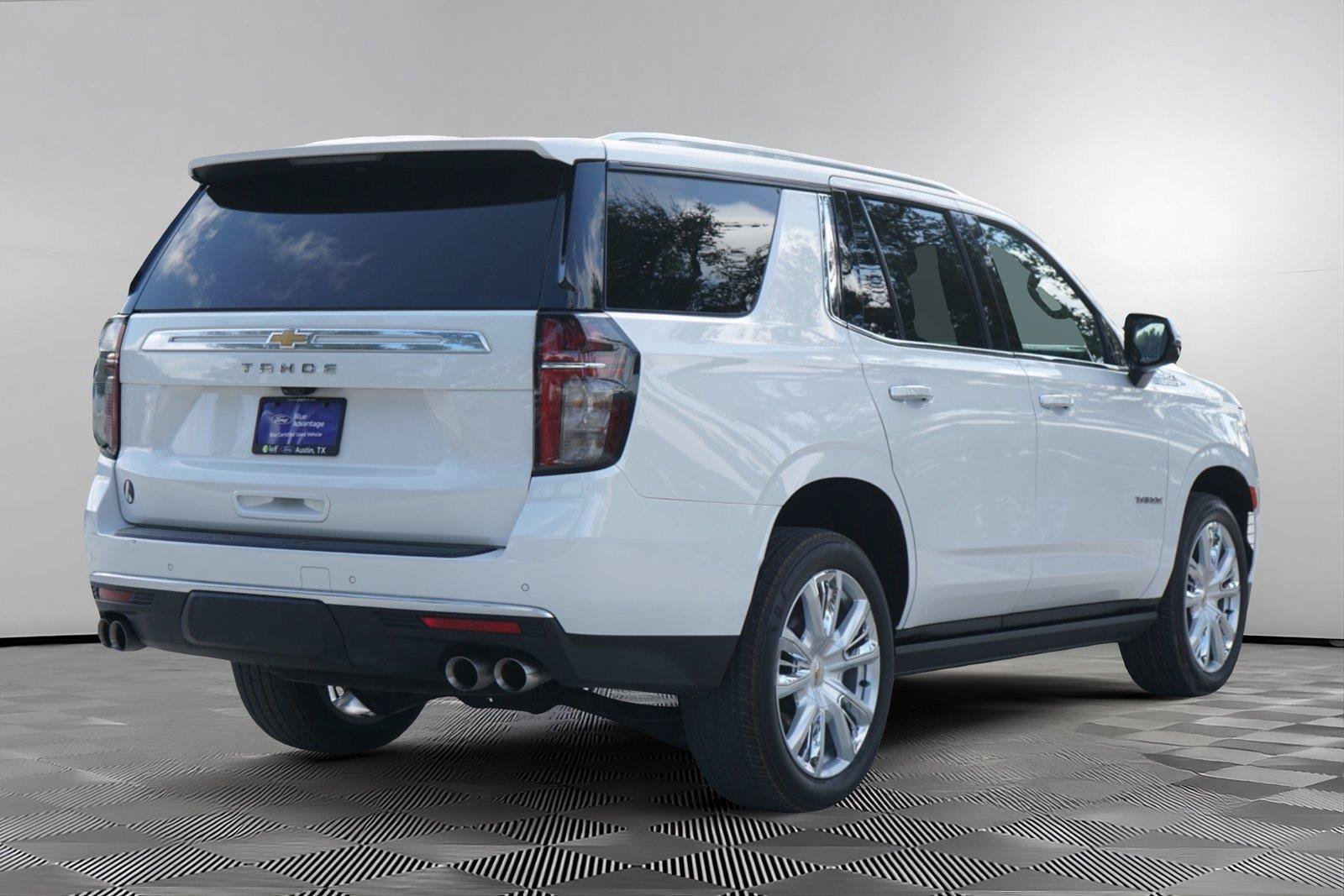 Used 2023 Chevrolet Tahoe High Country AWD/4WD image 5