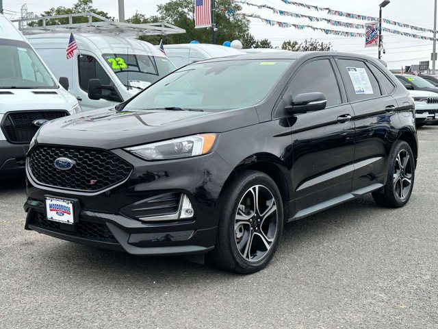 Certified 2023 Ford Edge ST image 2