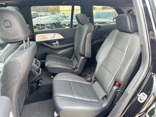 Used 2025 Mercedes-Benz GLS 450 4MATIC image 30