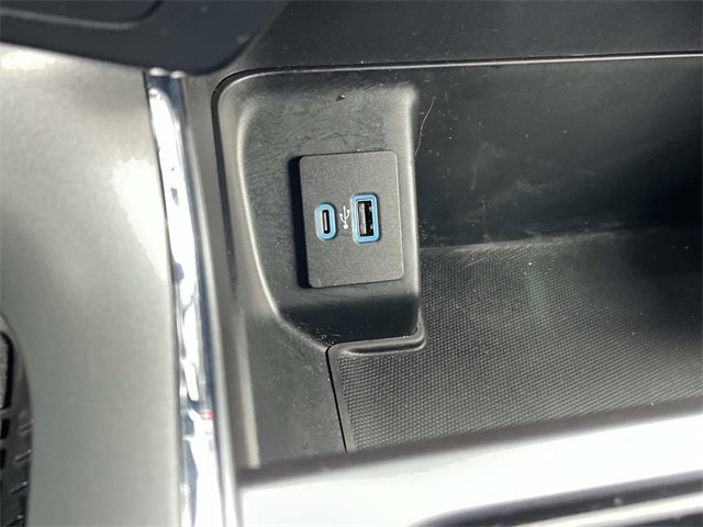 Certified 2022 Ford F150 XLT w/ Equipment Group 302A High image 34