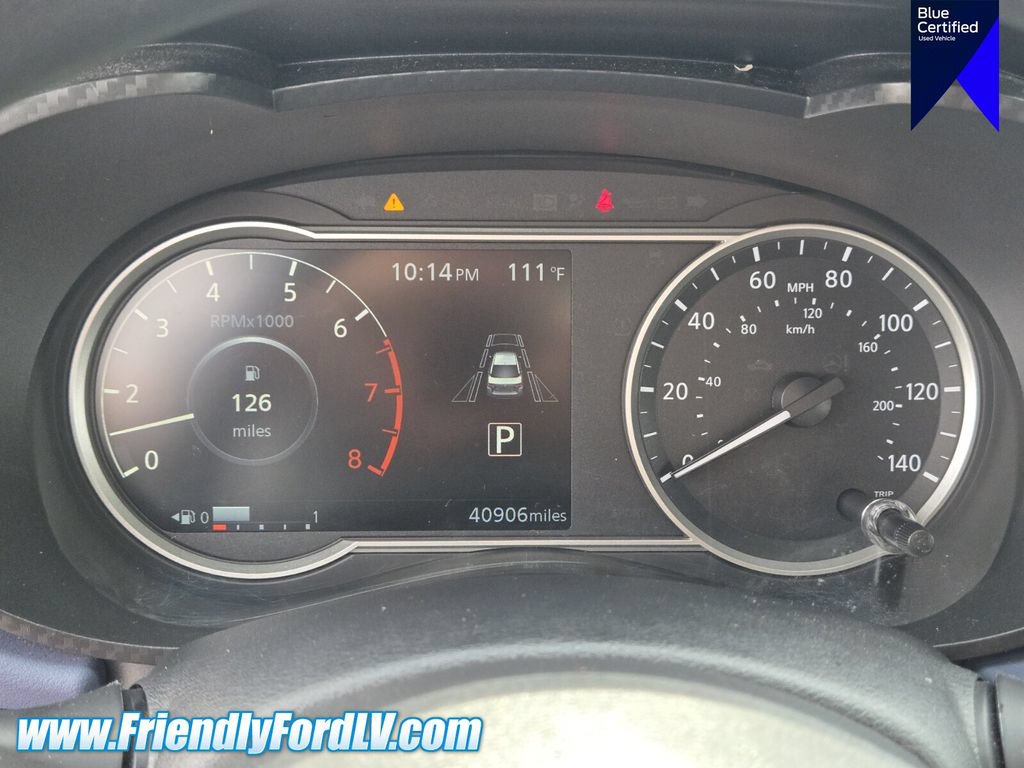 Used 2024 Nissan Versa SV FWD image 22