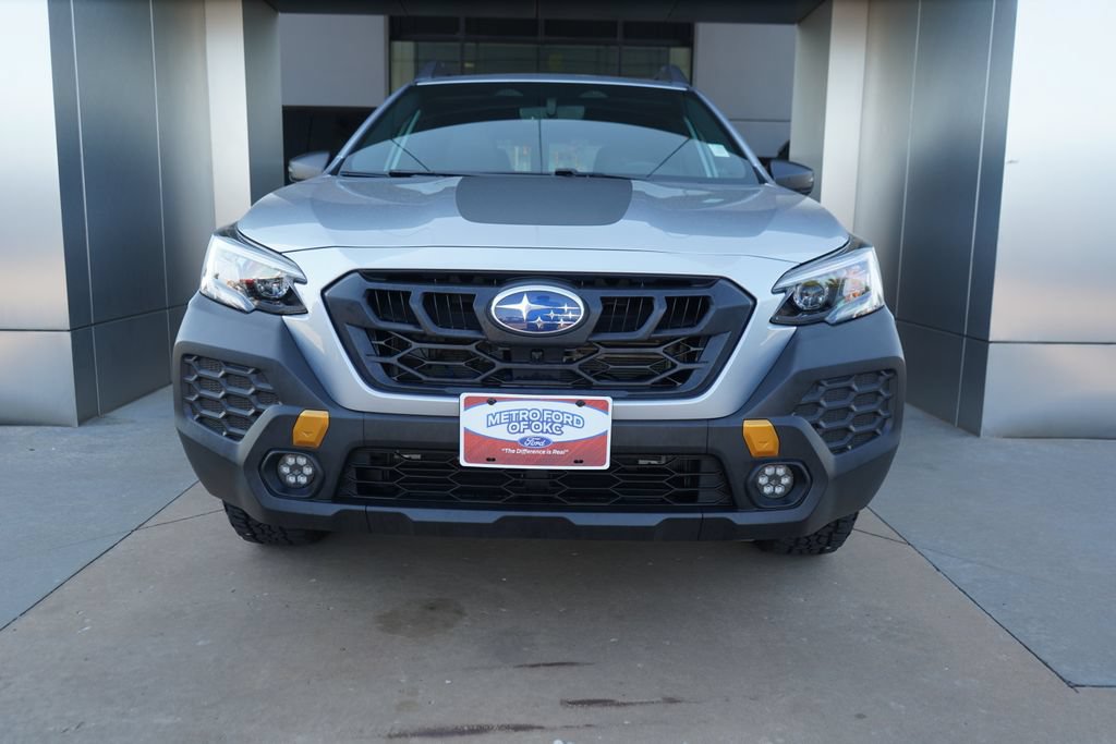 Used 2025 Subaru Outback Wilderness AWD/4WD image 4