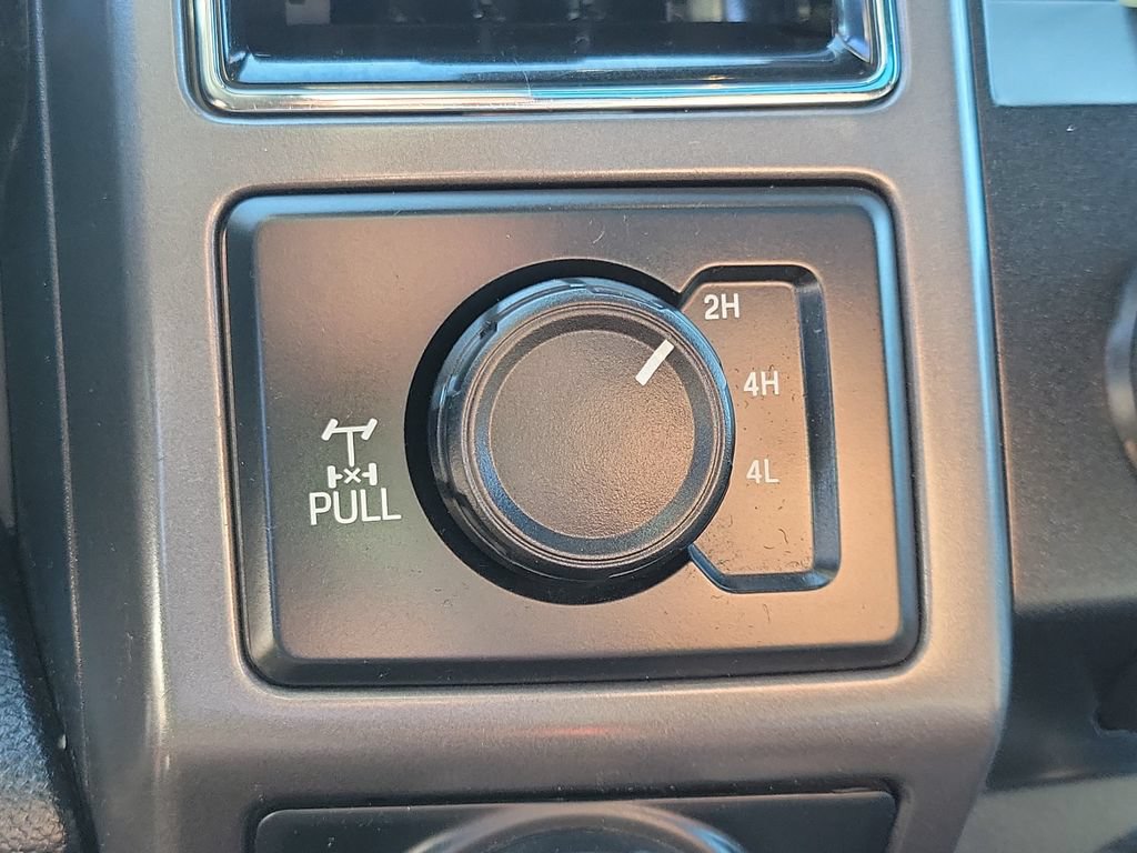 Certified 2018 Ford F150 XLT w/ Equipment Group 302A Luxury AWD/4WD image 32