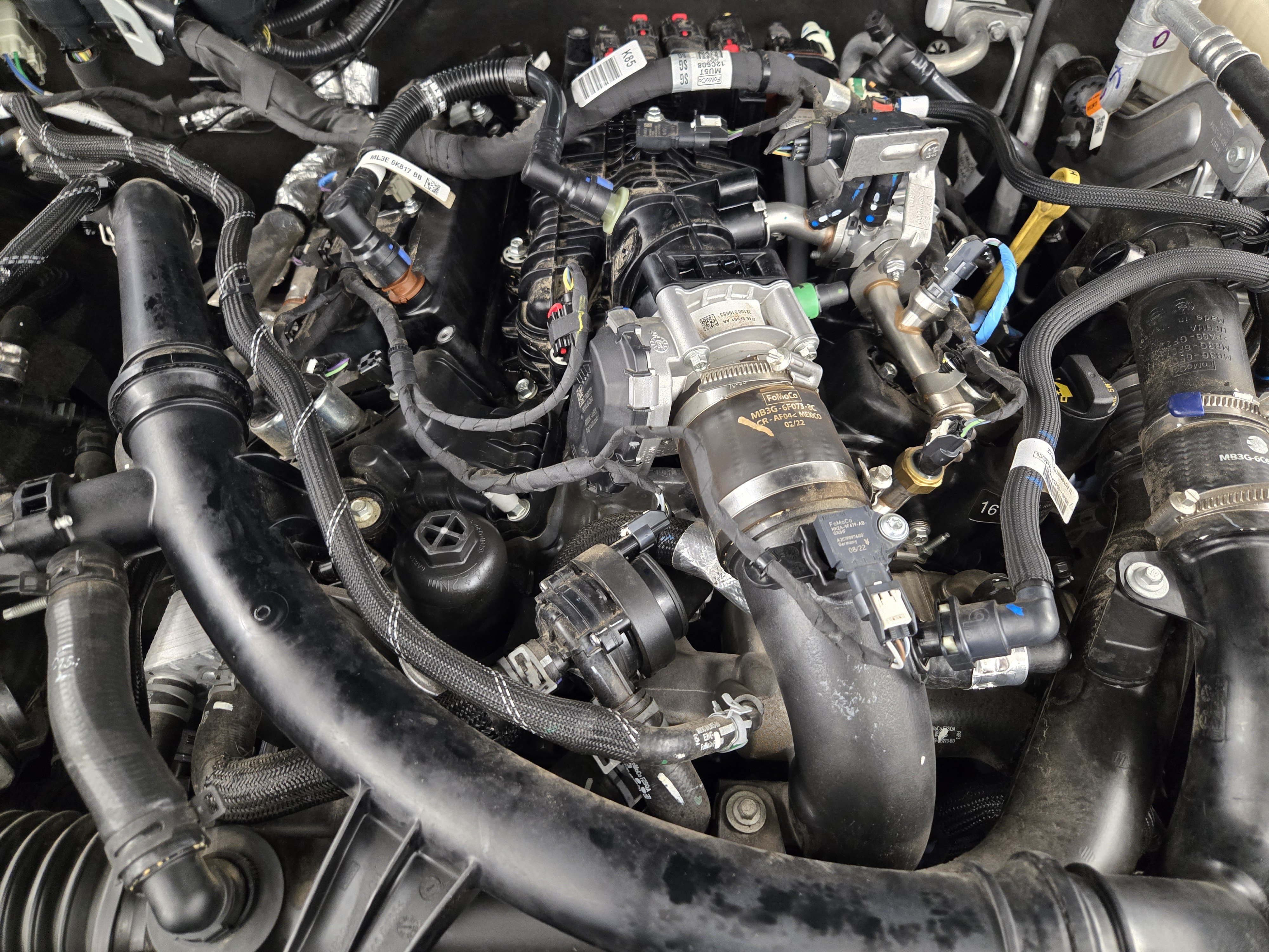 Certified 2022 Ford Bronco Wildtrak AWD/4WD image 29