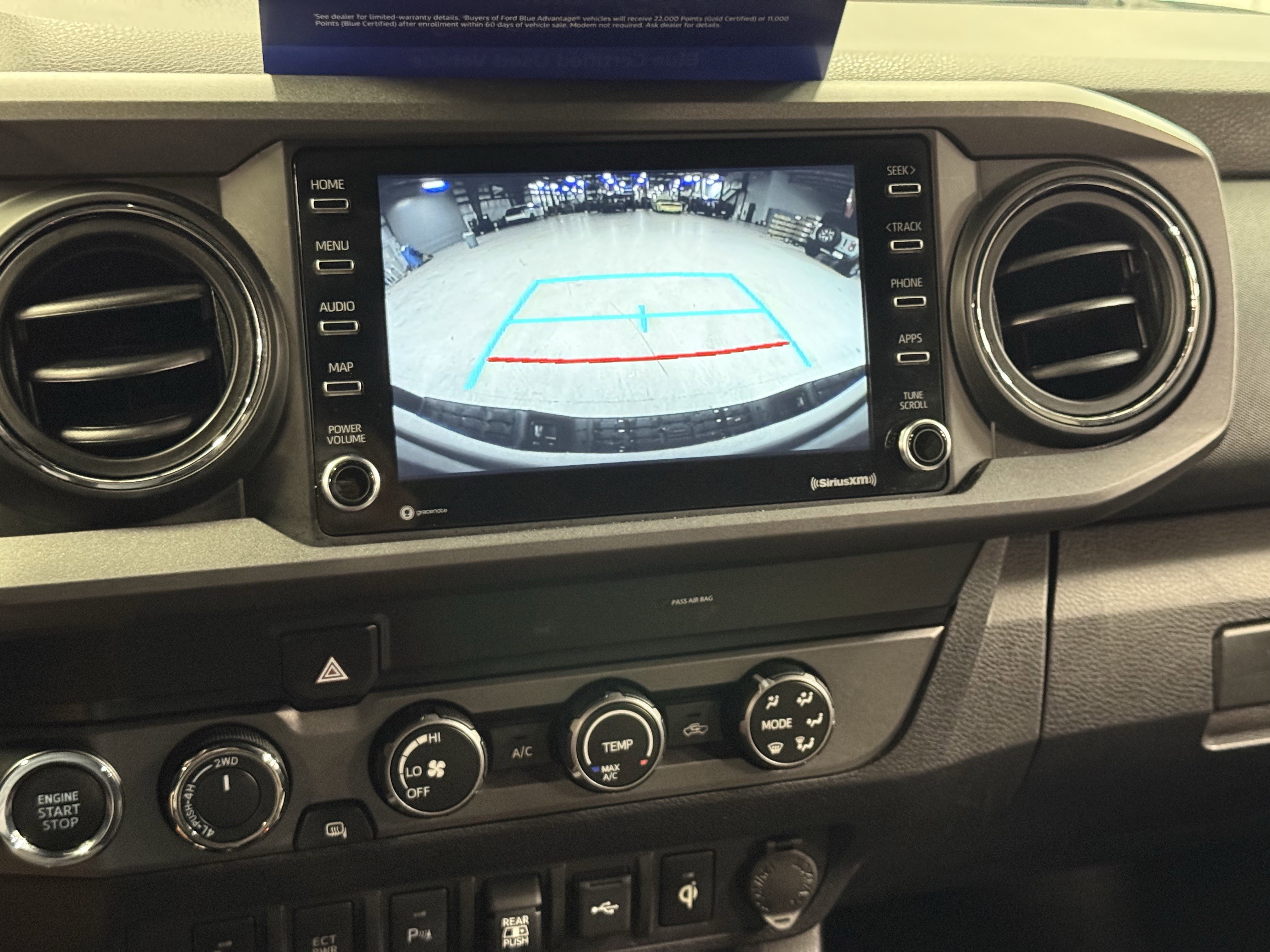 Used 2020 Toyota Tacoma TRD Off-Road image 30