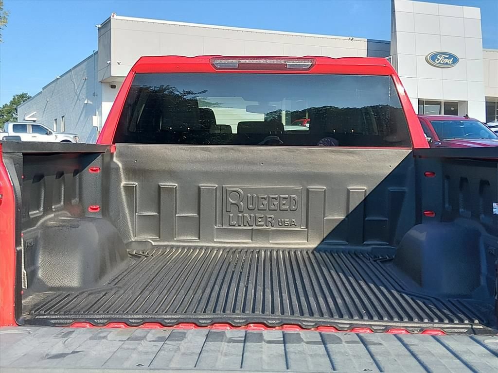 Used 2021 Chevrolet Silverado 1500 Custom RWD image 16