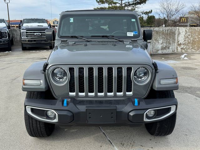 Used 2023 Jeep Wrangler Unlimited Sahara w/ Cold Weather Group image 9