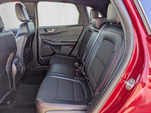 Certified 2025 Ford Escape ST-Line image 17