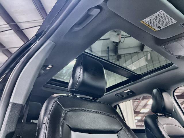 Certified 2023 Ford Explorer XLT w/ Equipment Group 202A RWD image 30