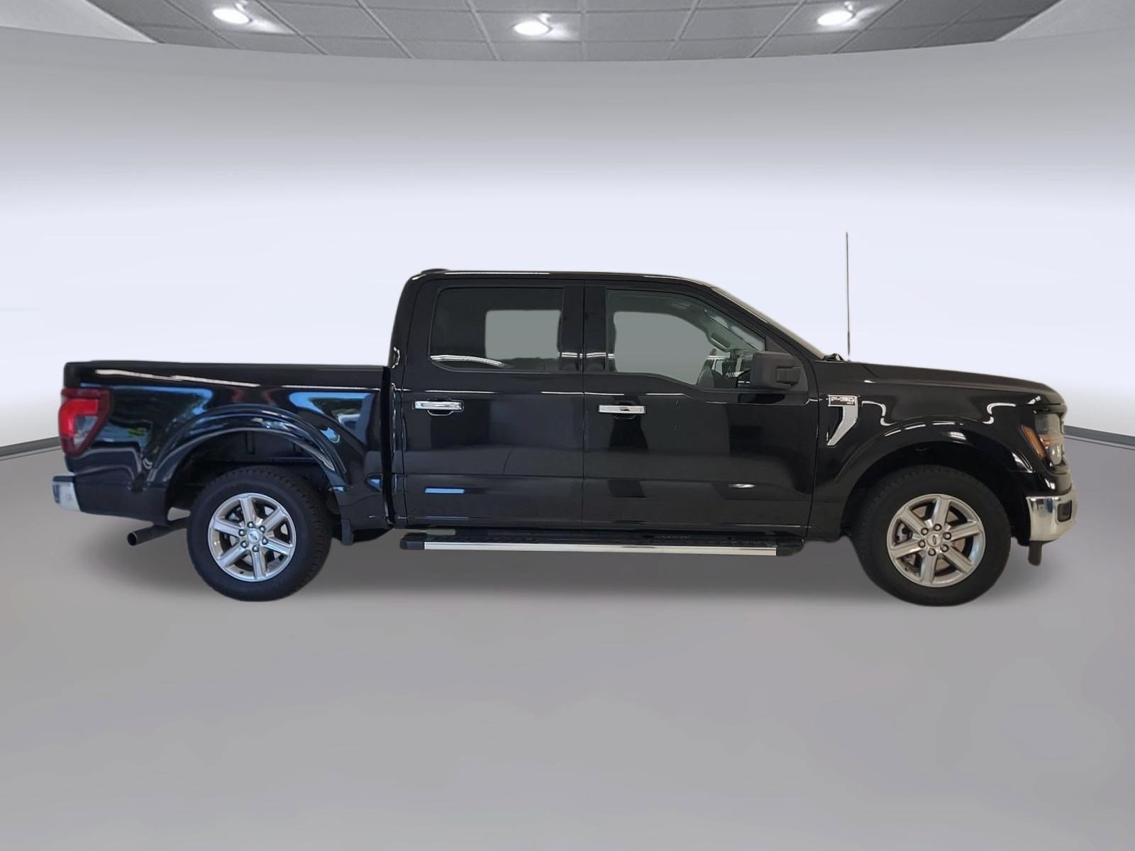 Certified 2025 Ford F150 XLT w/ Equipment Group 301A Standard RWD image 6