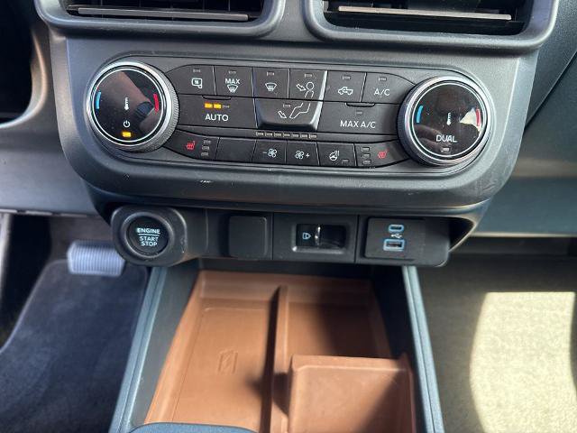 Certified 2024 Ford Maverick Lariat w/ 4K Tow Package AWD/4WD image 17