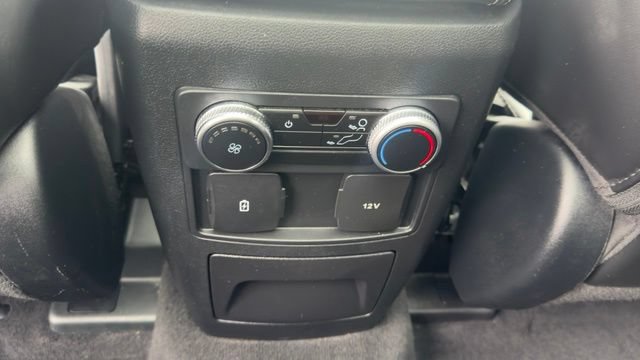 Certified 2022 Ford Explorer XLT w/ Equipment Group 202A AWD/4WD image 16