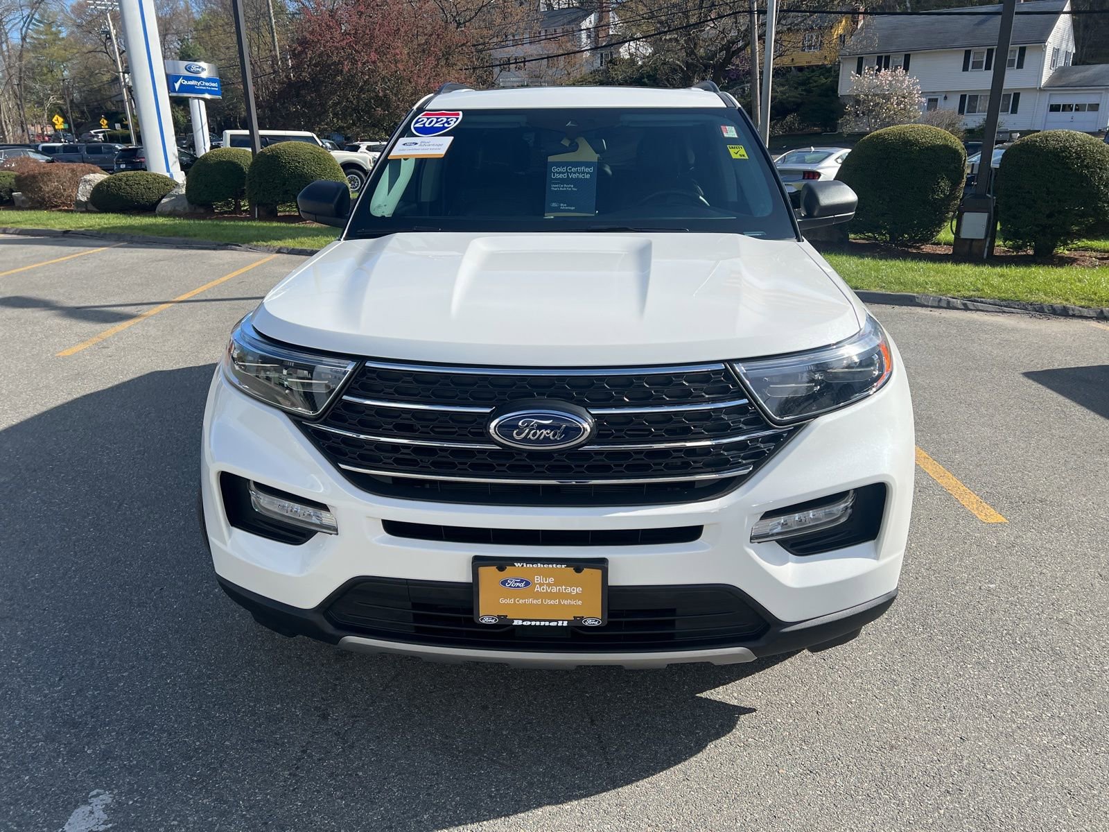 Certified 2023 Ford Explorer XLT w/ Equipment Group 202A AWD/4WD image 7