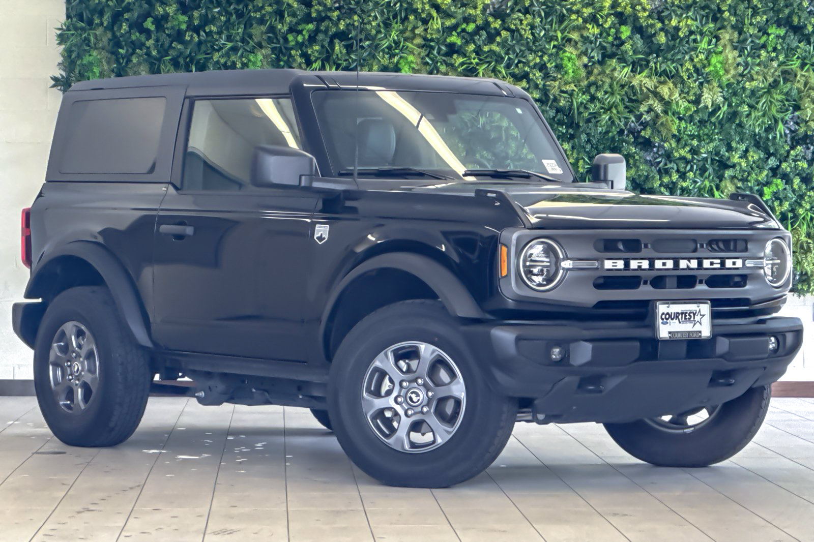 Certified 2023 Ford Bronco Big Bend AWD/4WD image 1