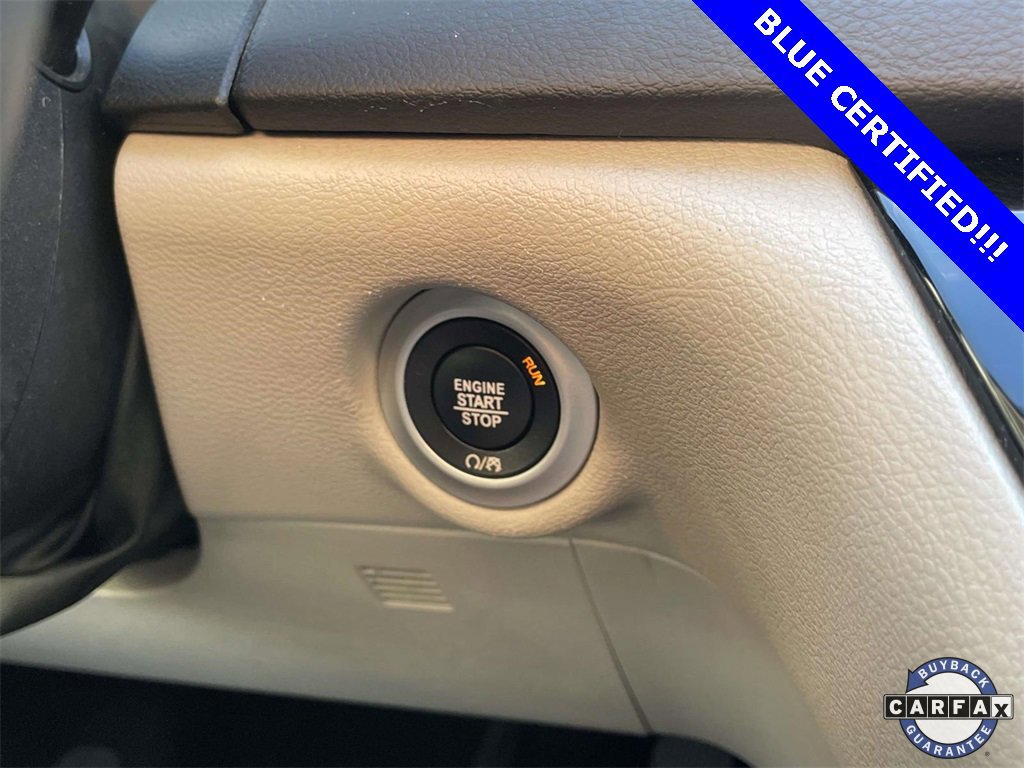 Used 2022 Chrysler Pacifica Touring-L image 24