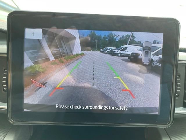Certified 2021 Ford Explorer XLT w/ Equipment Group 202A AWD/4WD image 27