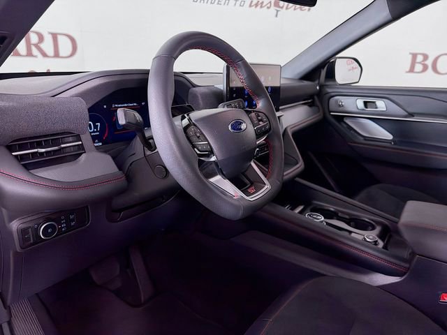Certified 2025 Ford Explorer ST AWD/4WD image 11