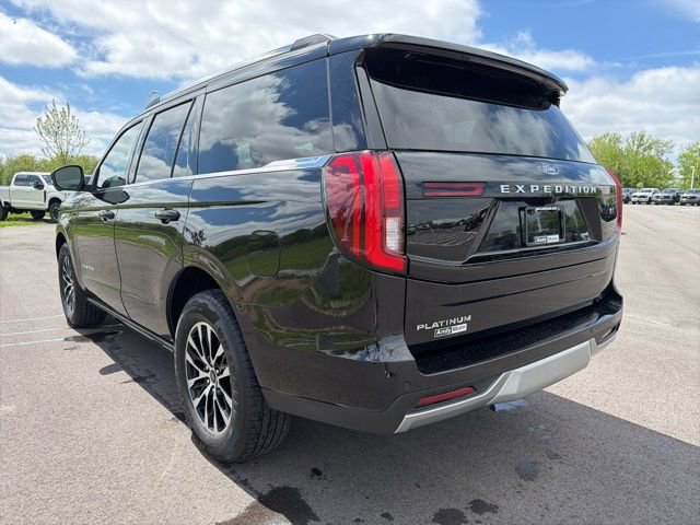 Certified 2025 Ford Expedition Platinum AWD/4WD image 16