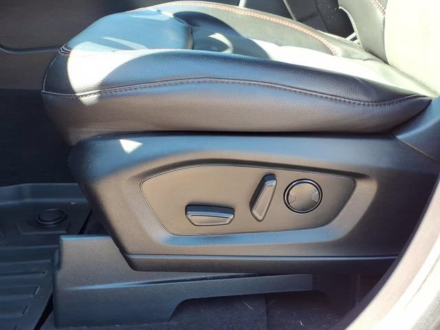 Certified 2022 Ford Explorer ST-Line AWD/4WD image 16