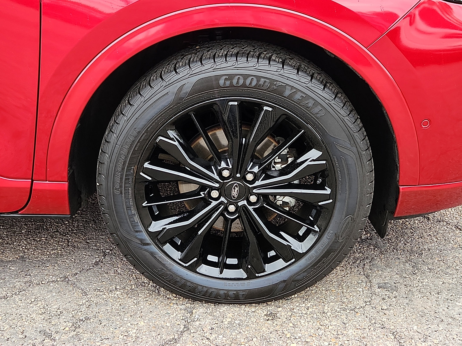 Certified 2023 Ford Escape ST-Line Elite w/ Premium Technology Package AWD/4WD image 8
