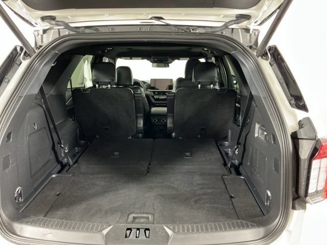 Certified 2025 Ford Explorer ST AWD/4WD image 33