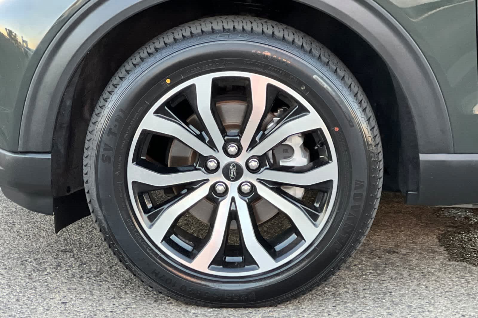 Certified 2022 Ford Explorer ST image 28