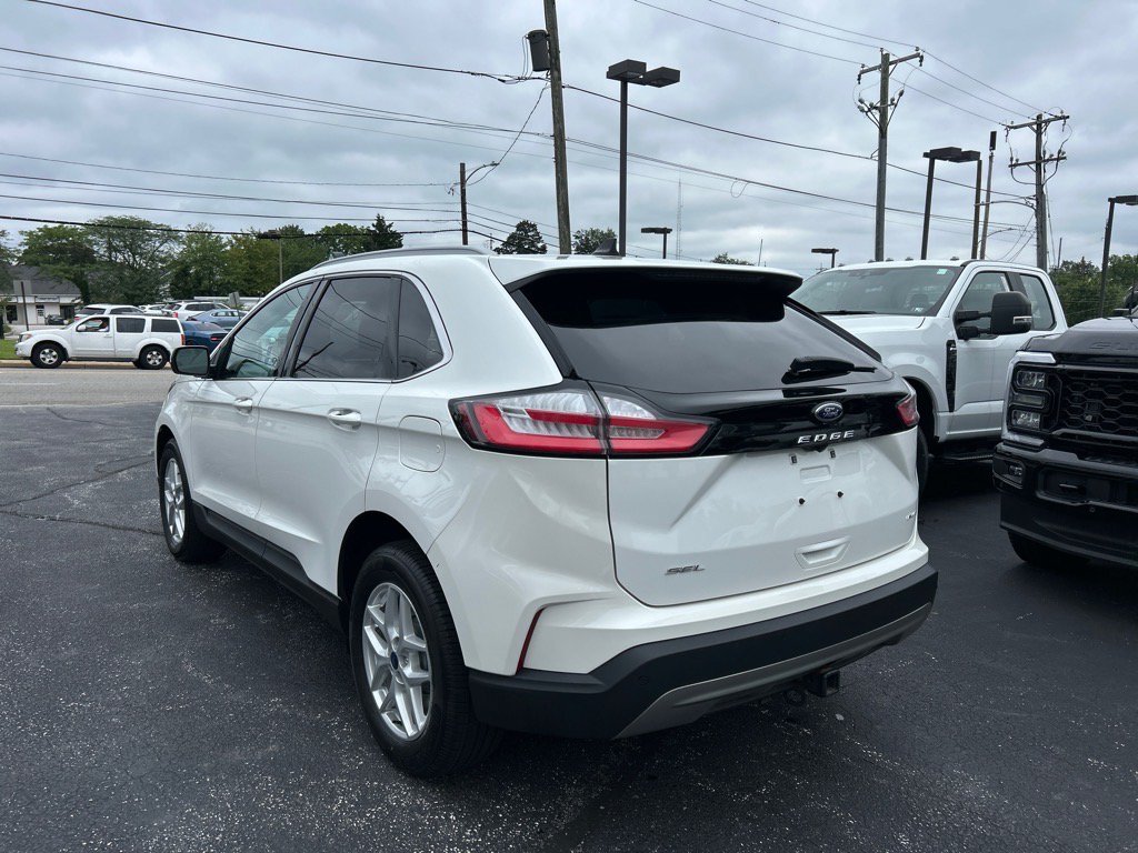 Certified 2022 Ford Edge SEL w/ Convenience Package AWD/4WD image 12