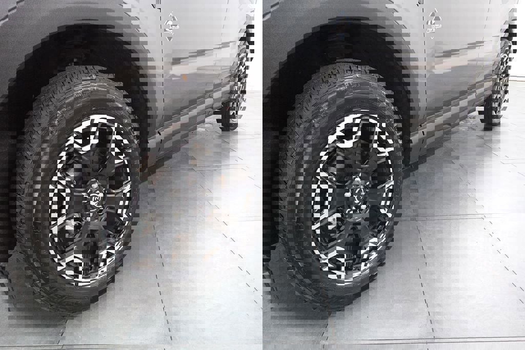 Certified 2025 Ford Bronco Sport Outer Banks w/ Outer Banks Tech Package+ image 31