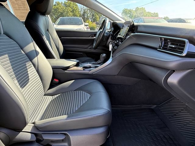 Used 2023 Toyota Camry SE FWD image 24