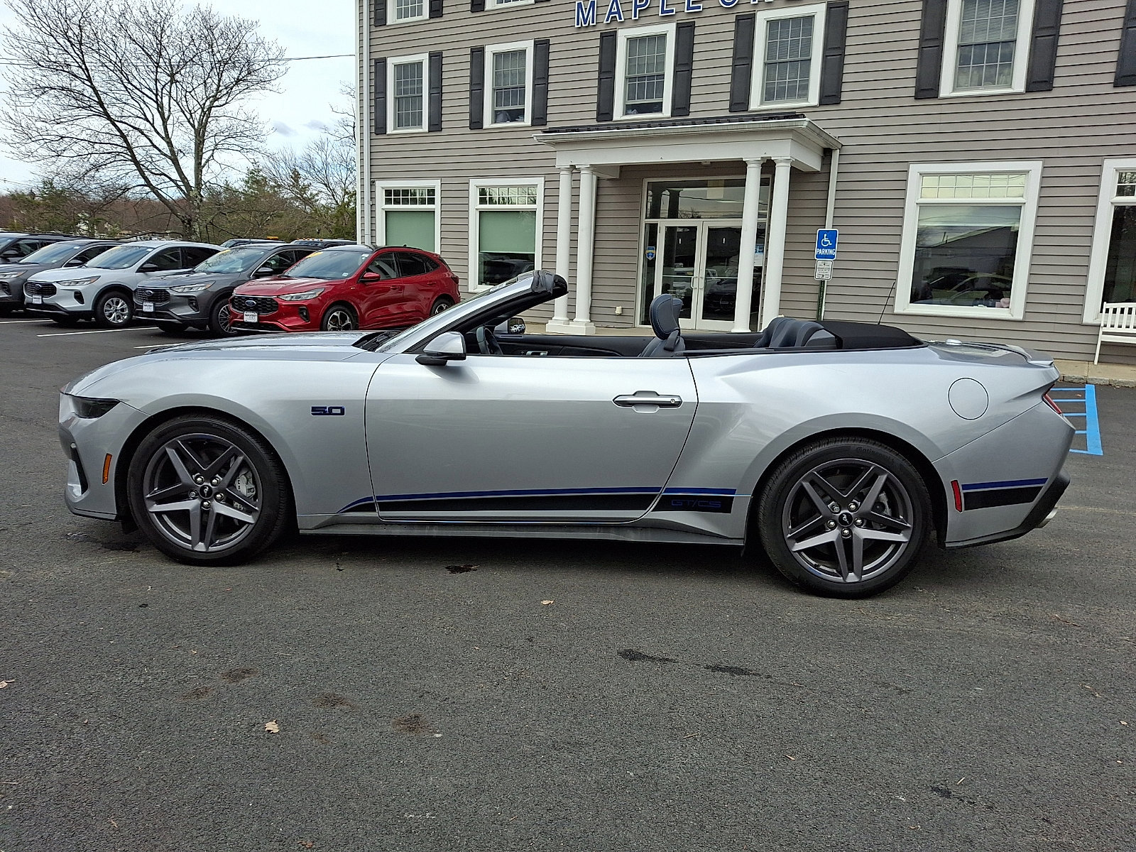 Certified 2025 Ford Mustang GT Premium image 2