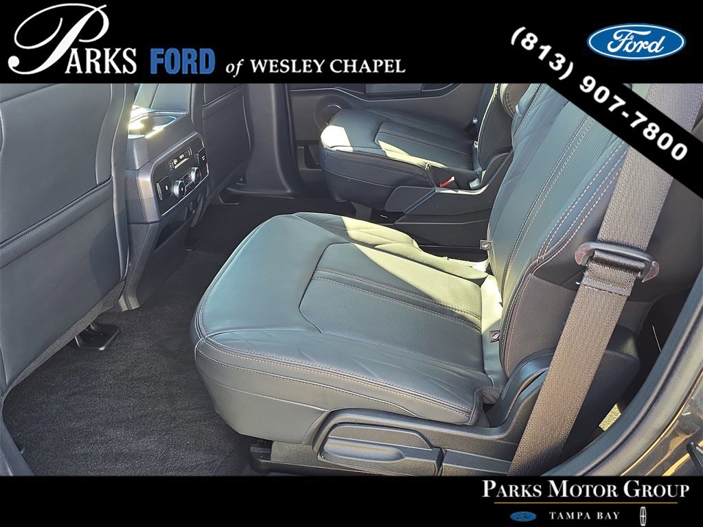 Certified 2023 Ford Expedition Platinum image 16