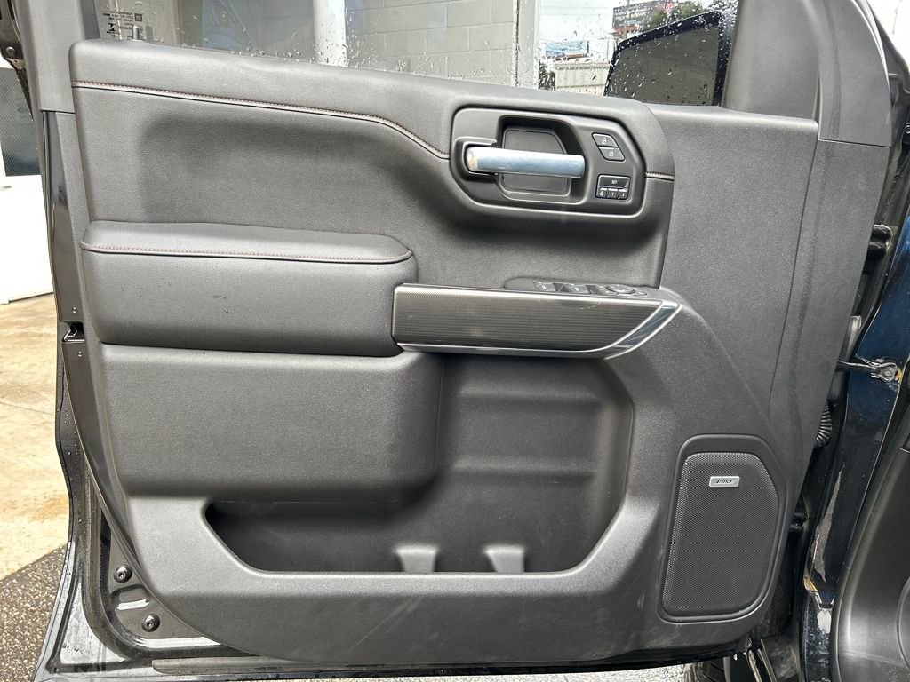 Used 2021 GMC Sierra 1500 AT4 w/ Technology Package image 12